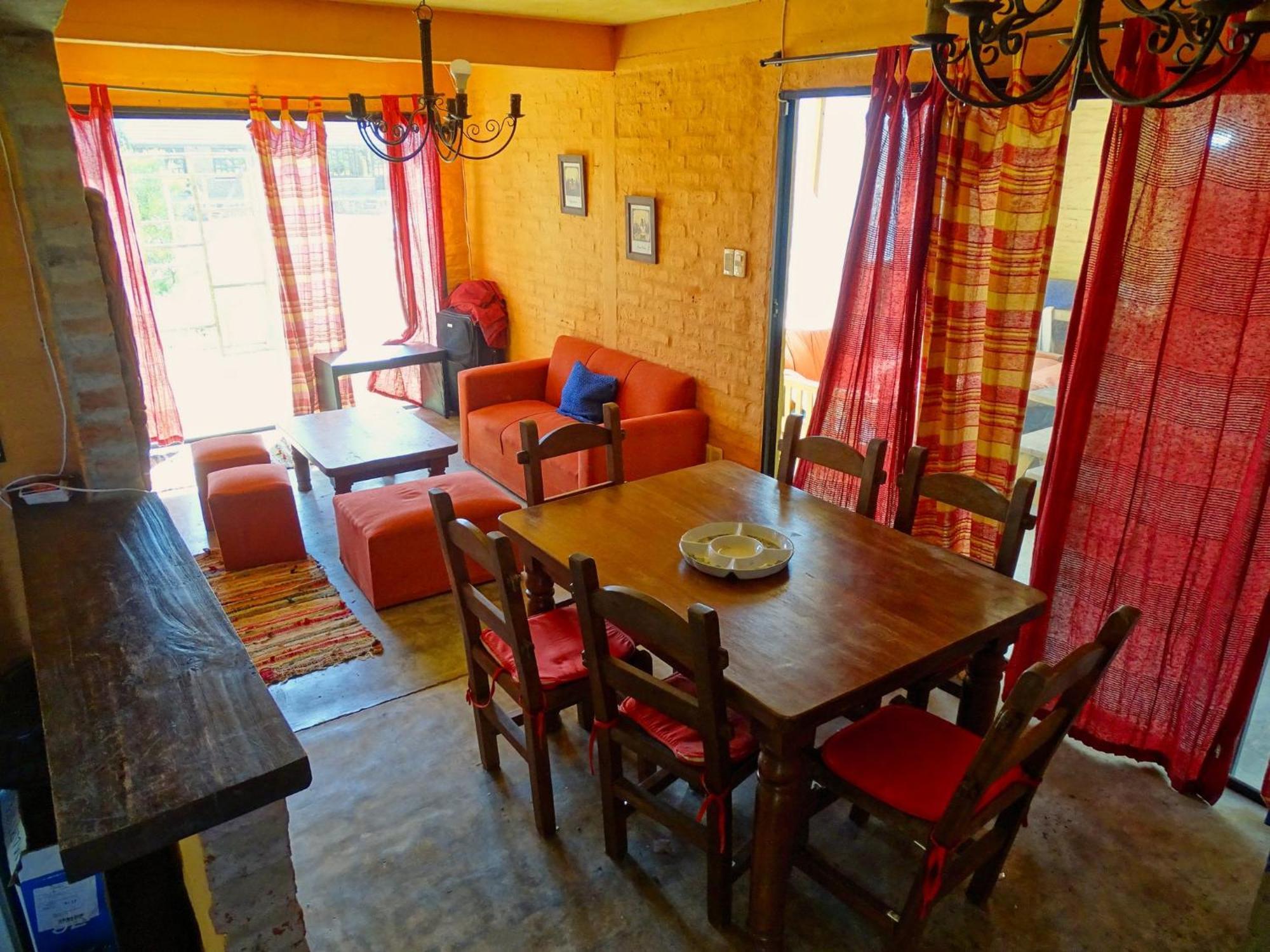 Casa Amarilla Con Jacuzzi Punta Del Diablo Exterior foto