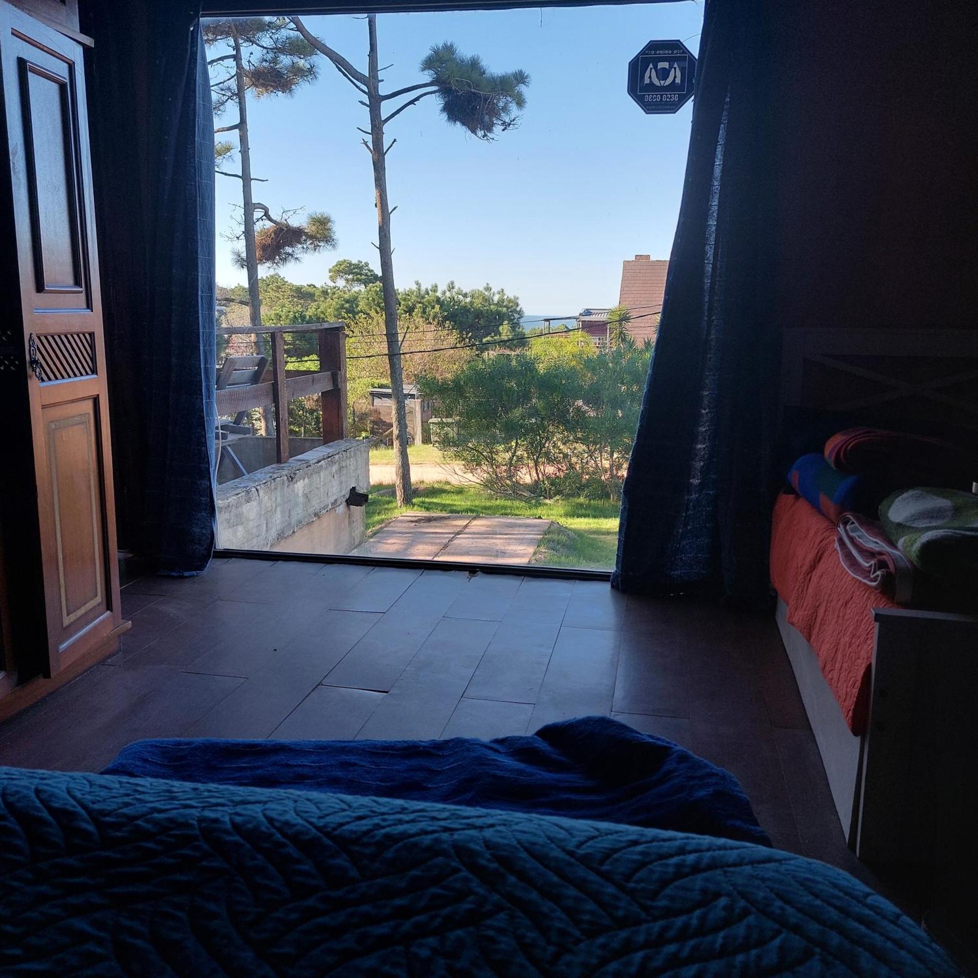 Casa Amarilla Con Jacuzzi Punta Del Diablo Exterior foto