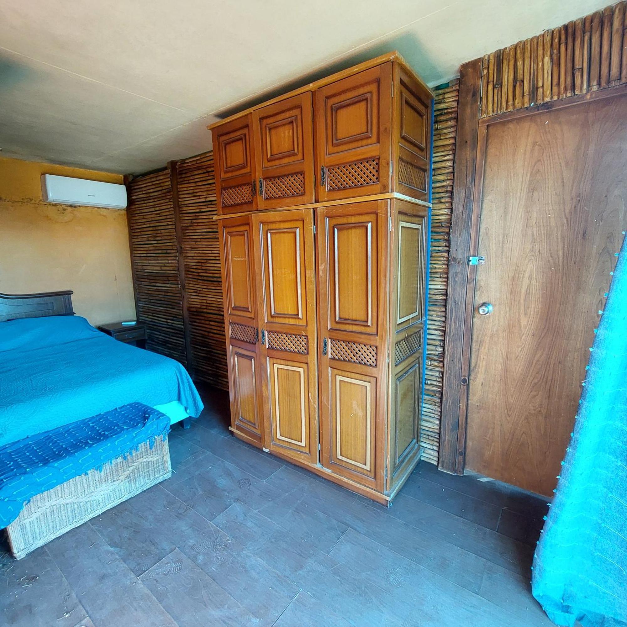 Casa Amarilla Con Jacuzzi Punta Del Diablo Exterior foto